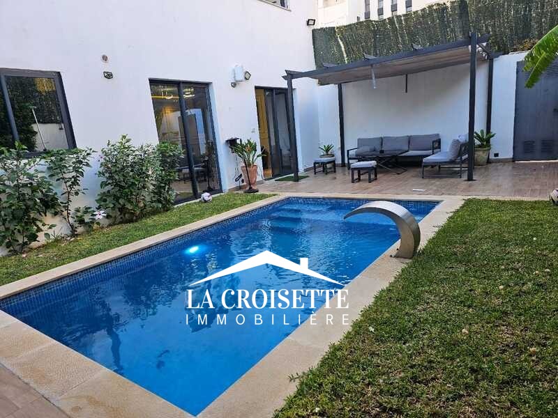 Duplex avec piscine S+3 meublé à Ain Zaghouan Nord